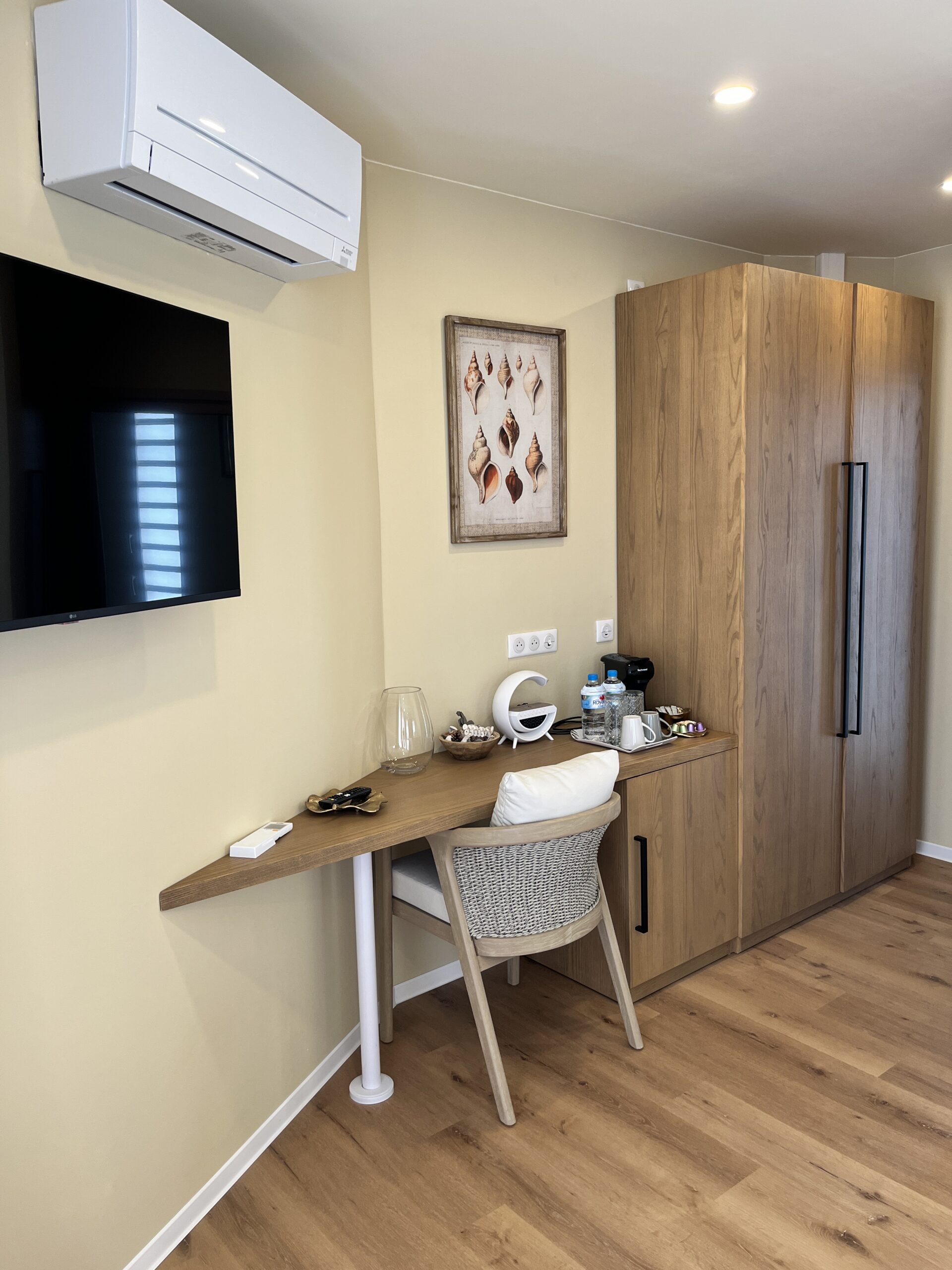 Chambre climatisée Bungalow grand jardin